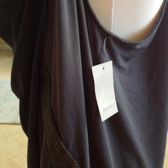 Top - Picture 3 of 4